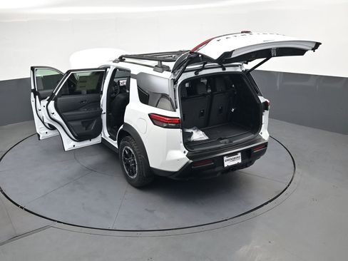 New 2026 Nissan Pathfinder Rock Creek AWD/4WD image 50