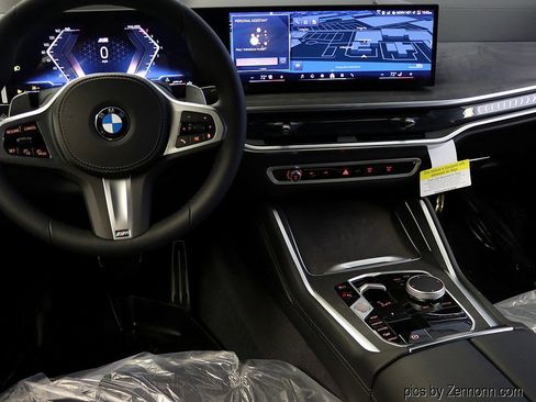 Used 2026 BMW X6 xDrive40i w/ Climate Comfort Package image 14