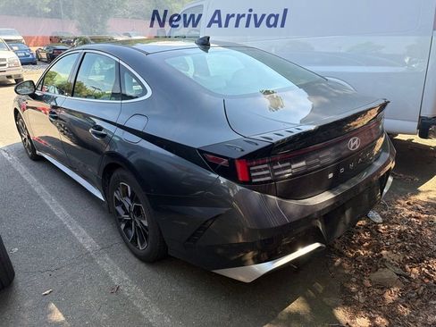 Used 2025 Hyundai Sonata SEL FWD image 9