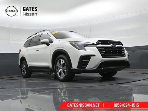 Used 2025 Subaru Ascent Premium AWD/4WD image 40