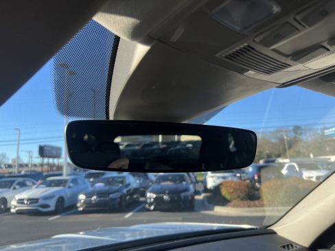 Used 2019 Volkswagen Atlas SE image 27