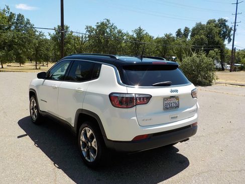 Used 2020 Jeep Compass Limited image 4