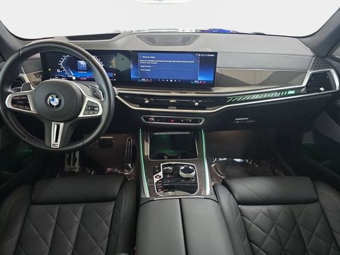 Used 2025 BMW X5 M60i w/ Executive Package image 12