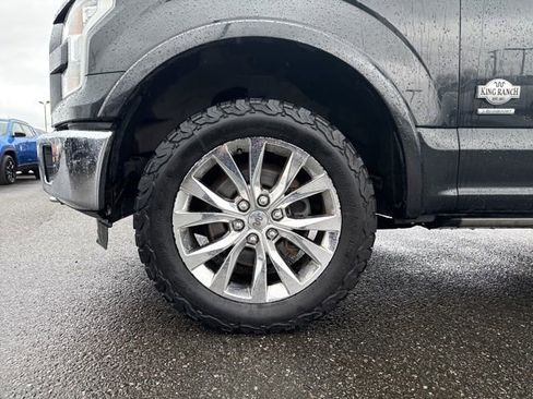 Used 2015 Ford F150 King Ranch w/ Equipment Group 601A Luxury image 19