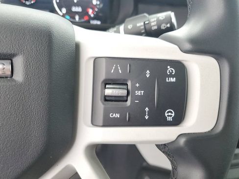Used 2025 Land Rover Defender 110 S AWD/4WD image 21