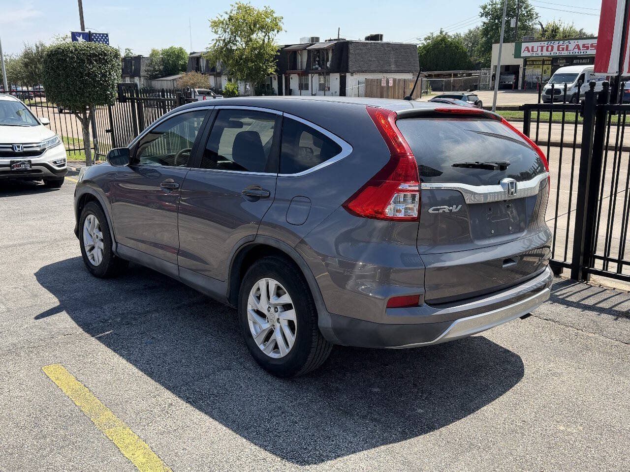 Used 2016 Honda CR-V EX image 4