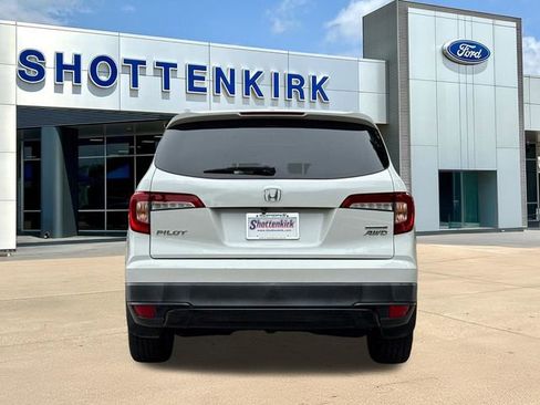 Used 2021 Honda Pilot Special Edition image 6