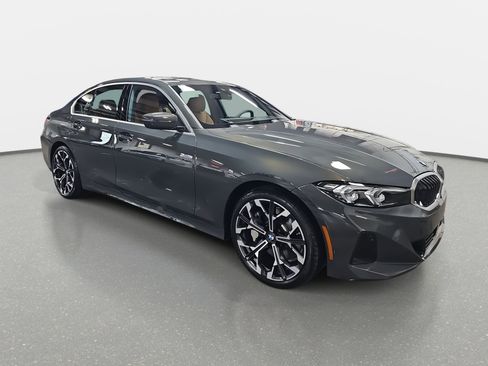 New 2026 BMW 330i Sedan image 3