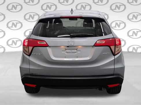 Used 2018 Honda HR-V EX image 29