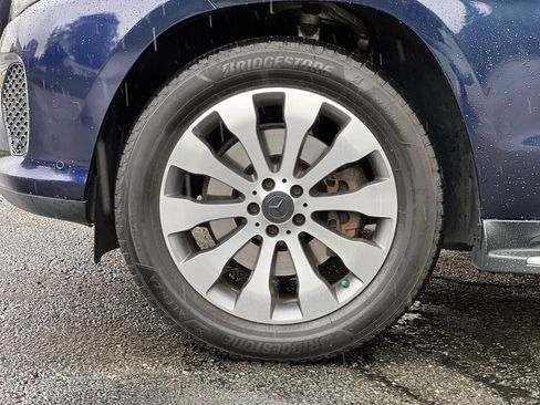 Used 2018 Mercedes-Benz GLS 450 4MATIC image 52