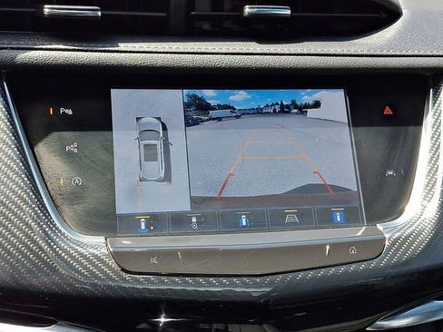 Certified 2023 Cadillac XT6 Sport w/ Technology Package AWD/4WD image 23