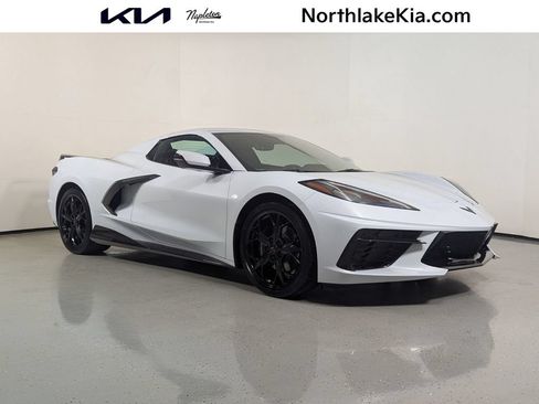 Used 2020 Chevrolet Corvette Stingray Convertible w/ Battery Protection Package RWD image 1