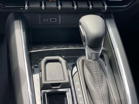 New 2026 GMC Canyon Elevation w/ Convenience Package RWD image 18