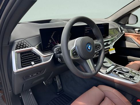 New 2026 BMW X5 xDrive50e AWD/4WD image 18