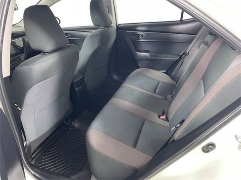 Used 2017 Toyota Corolla L image 17
