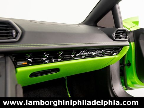 Used 2021 Lamborghini Huracan EVO image 29