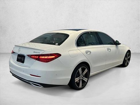 Used 2025 Mercedes-Benz C 300 4MATIC Sedan image 2