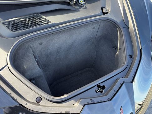 Used 2024 Chevrolet Corvette Stingray Preferred Cpe w/ 2LT image 36