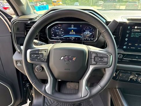 Used 2025 Chevrolet Silverado 2500 LT w/ Trail Boss Package AWD/4WD image 26