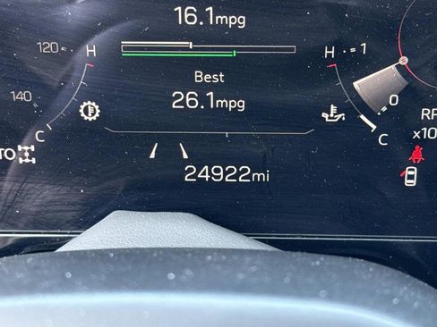 Used 2025 GMC Yukon Denali AWD/4WD image 14