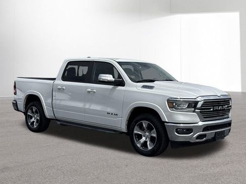 Used 2022 RAM 1500 Laramie AWD/4WD image 13