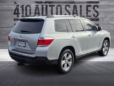 Used 2013 Toyota Highlander Limited image 3