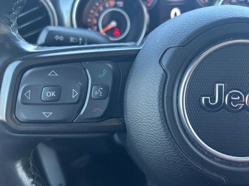 Used 2022 Jeep Wrangler Unlimited Sport image 18