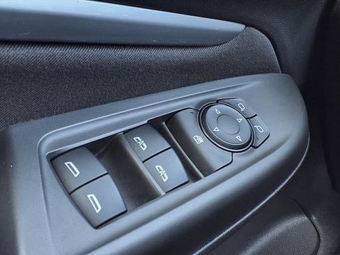 Used 2023 Chevrolet Bolt EUV LT w/ Driver Confidence Package image 18