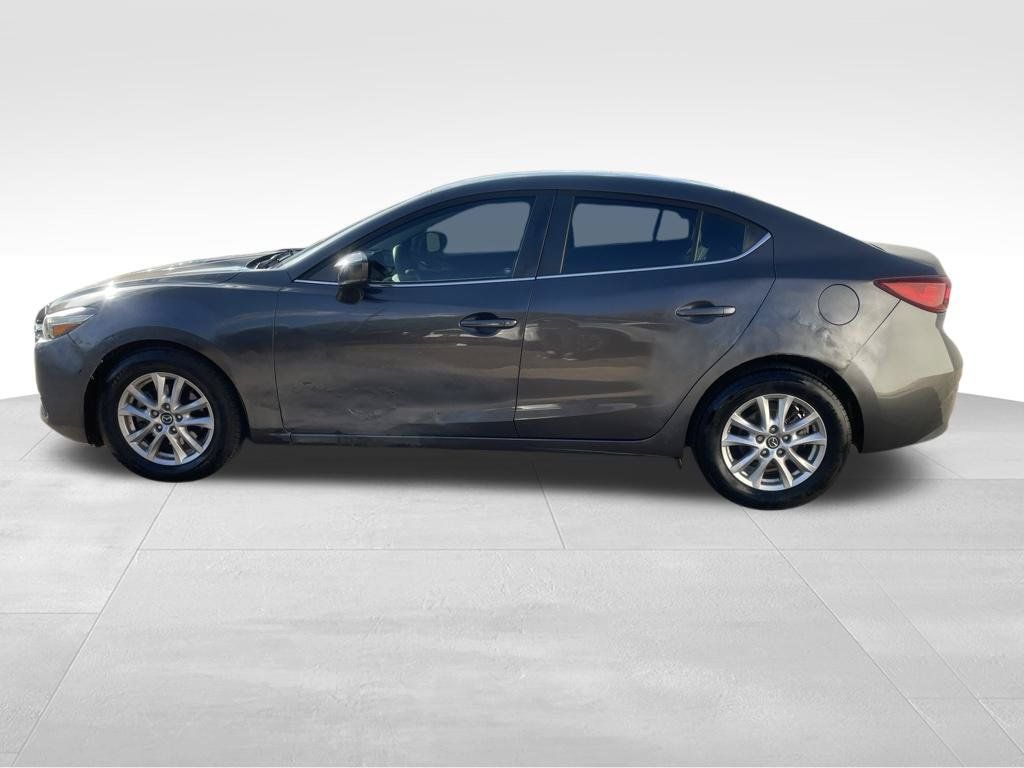 Used 2017 MAZDA MAZDA3 Sport w/ Preferred Equipment Package FWD image 8