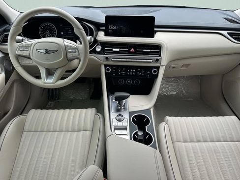 Used 2026 Genesis G70 2.5T Prestige RWD image 17