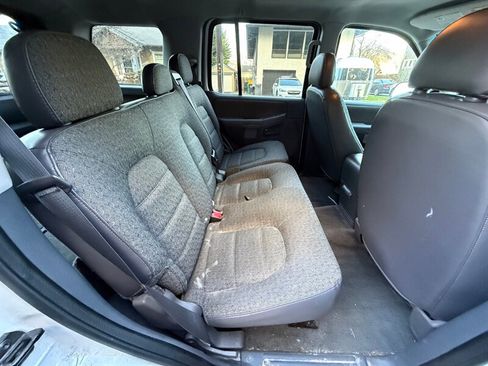 Used 2003 Ford Explorer XLS image 13