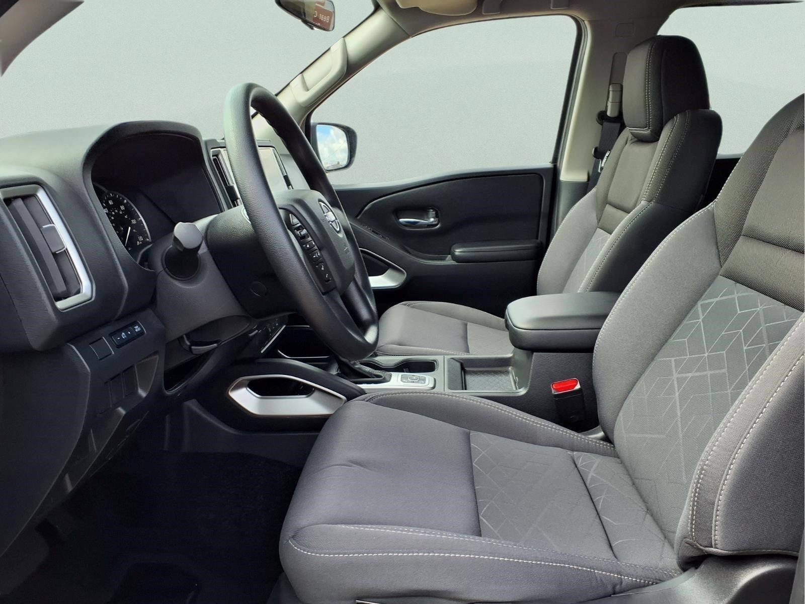 Used 2026 Nissan Frontier SV AWD/4WD image 11