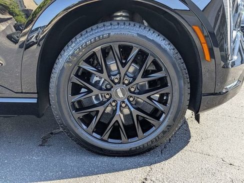 New 2026 Cadillac Escalade IQL Sport 1 w/ LPO, ONYX Package AWD/4WD image 10