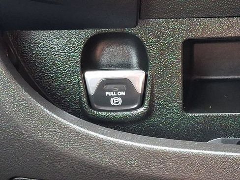 Used 2025 RAM ProMaster 2500 w/ Convenience Group FWD image 24