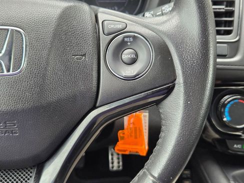 Used 2019 Honda HR-V Sport image 21