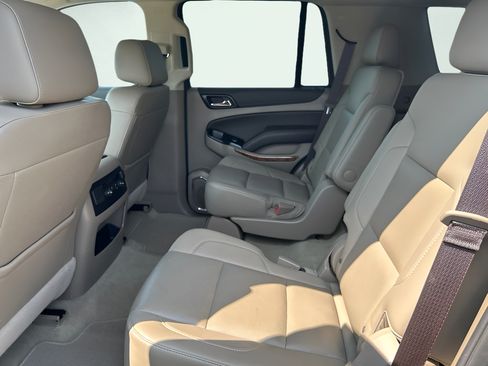 Used 2018 Chevrolet Tahoe Premier RWD image 28