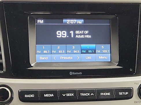 Used 2018 Hyundai Accent SE image 18