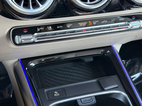 Certified 2025 Mercedes-Benz GLA 250 image 23