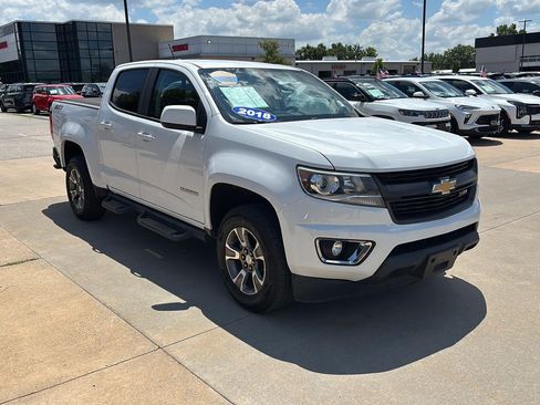 Used 2018 Chevrolet Colorado Z71 AWD/4WD image 1