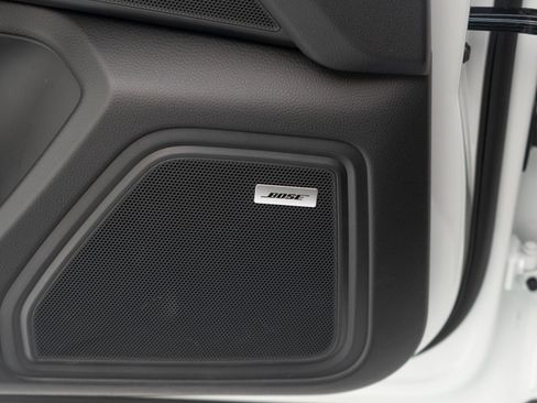 Certified 2026 Porsche Macan AWD/4WD image 23