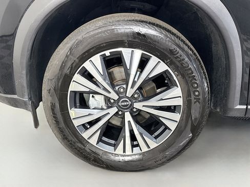 Used 2023 Nissan Rogue SV w/ SV Premium B Package AWD/4WD image 38