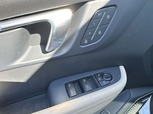 New 2026 Buick Enclave Preferred w/ Power Package image 24