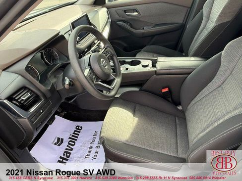 Used 2021 Nissan Rogue SV AWD/4WD image 10