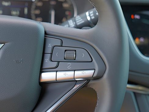 New 2025 Cadillac XT6 Luxury image 13