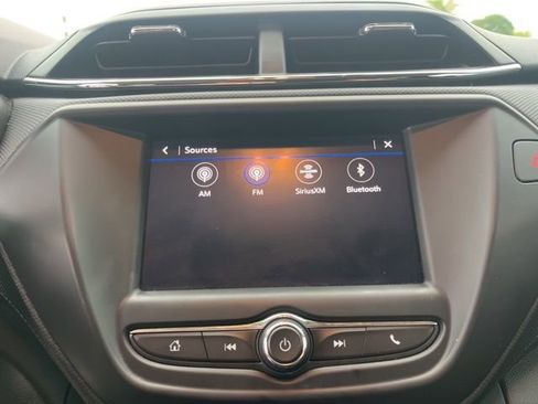 Used 2023 Chevrolet TrailBlazer LS FWD image 23