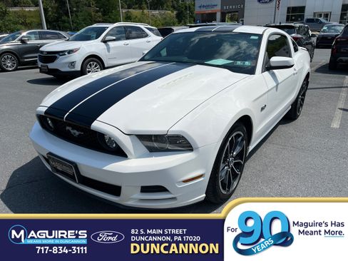 Used 2013 Ford Mustang GT Premium RWD image 1