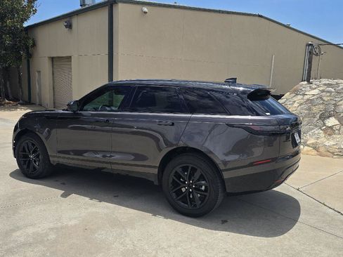 Used 2025 Land Rover Range Rover Velar Dynamic SE AWD/4WD image 2