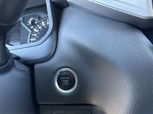 Used 2023 Toyota Tundra Limited image 18