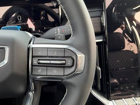 New 2026 GMC Acadia Denali w/ Super Cruise Package image 15