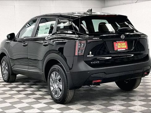 New 2026 Nissan Kicks S FWD image 4